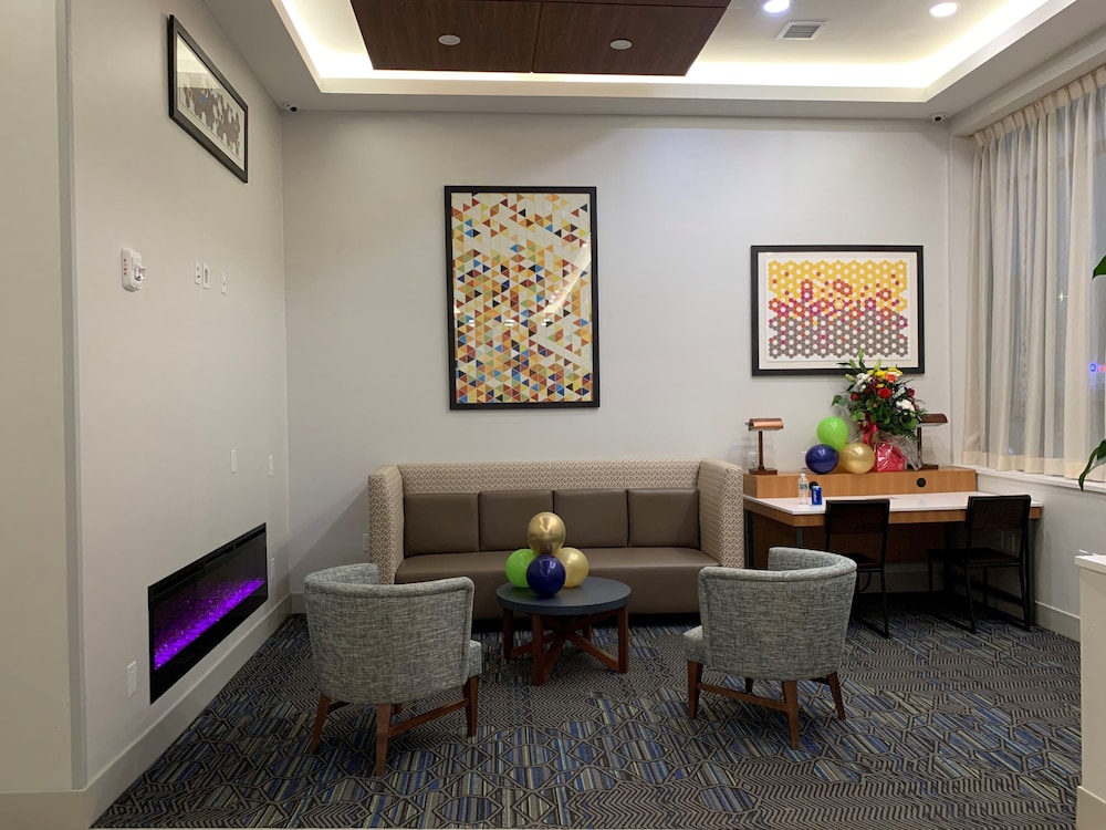 Holiday Inn Express Jamaica - Jfk Airtrain - Nyc 35/50