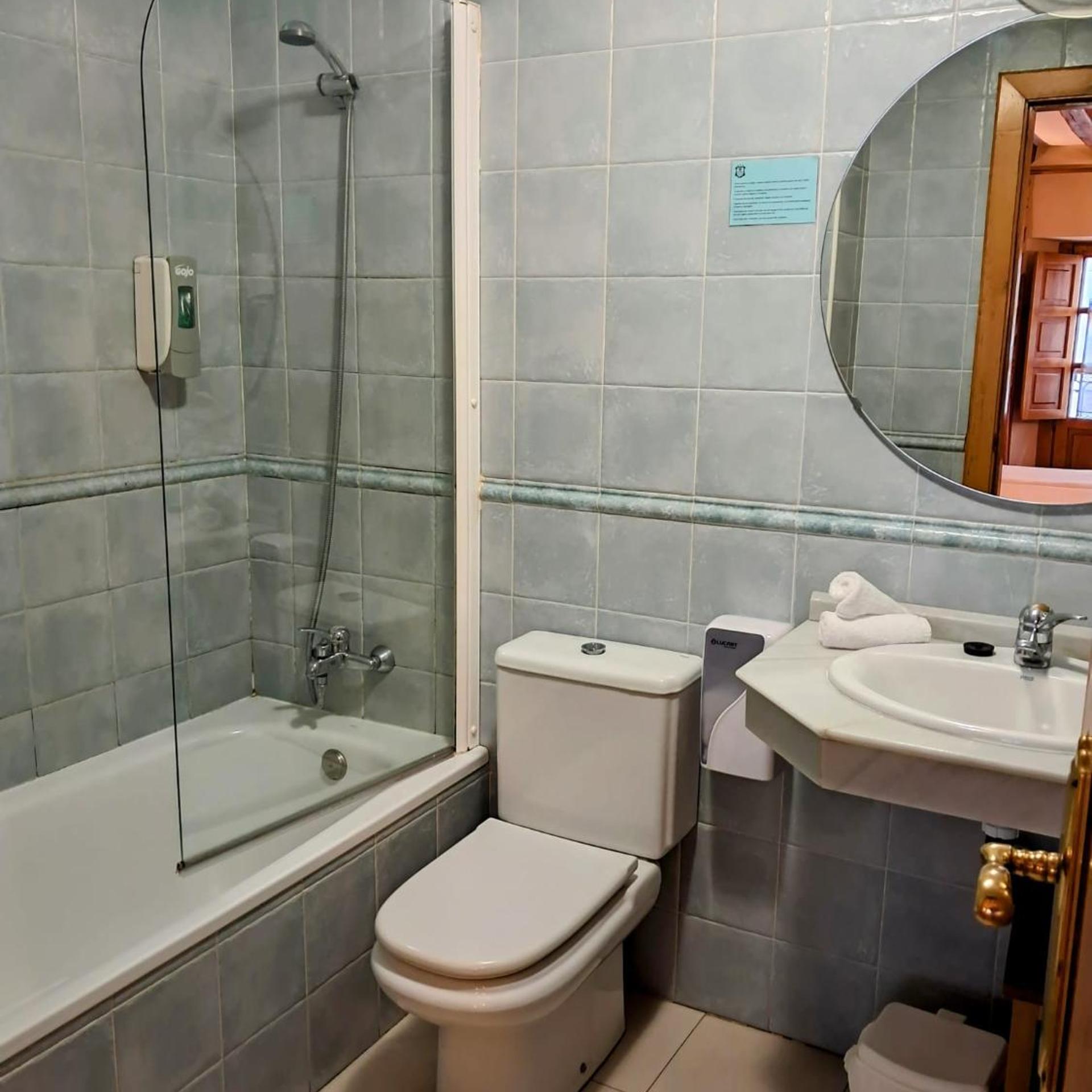 Hotel San Roque 53/57