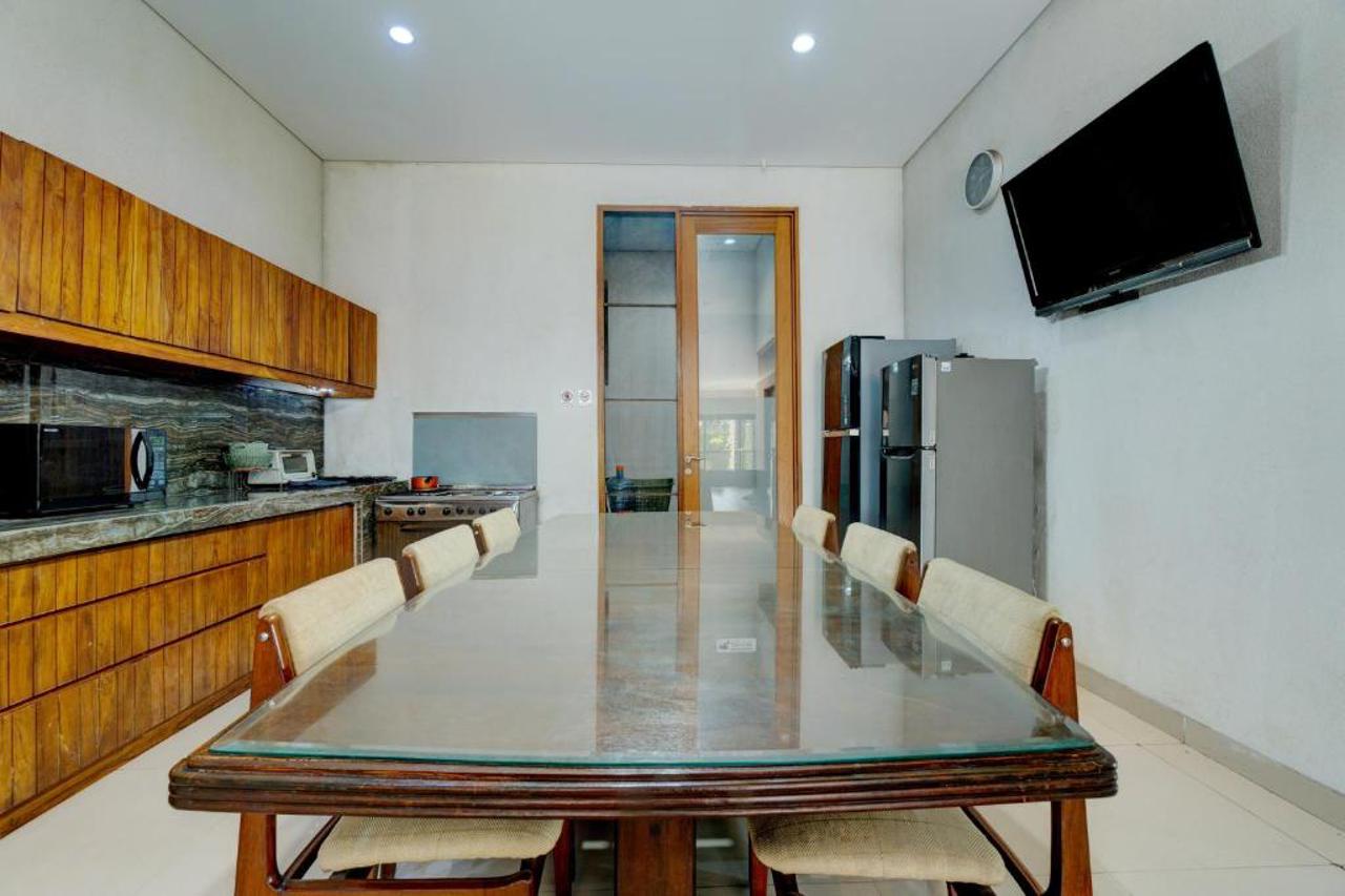 Colletion O near Living Plaza Cirebon formerly Moana Residence 19/23