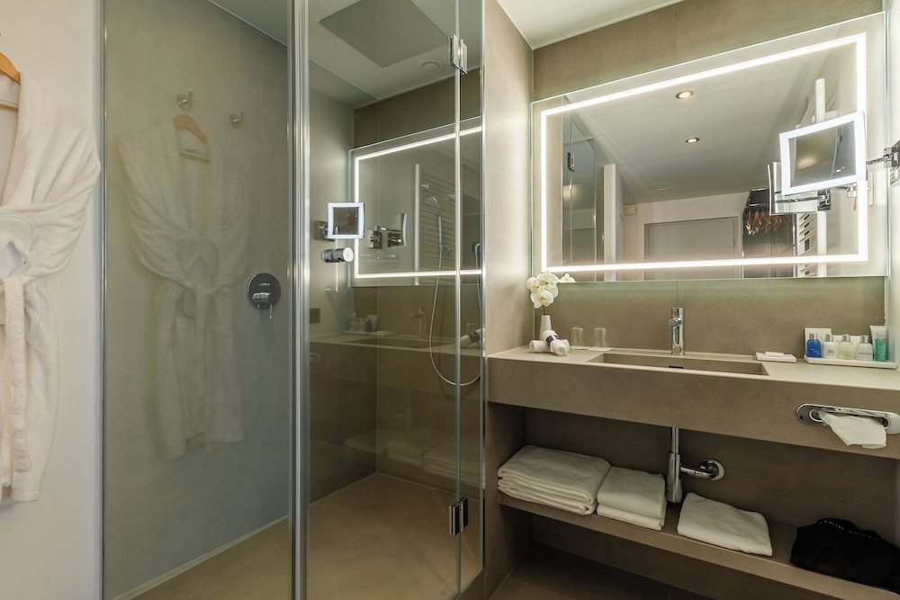 NYX Hotel Erfurt by Leonardo Hotels 70/72