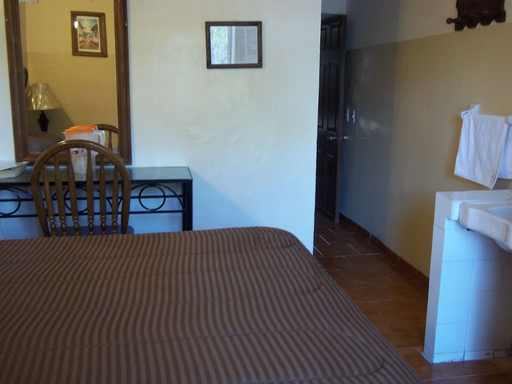 Hotel El Carmen 22/59