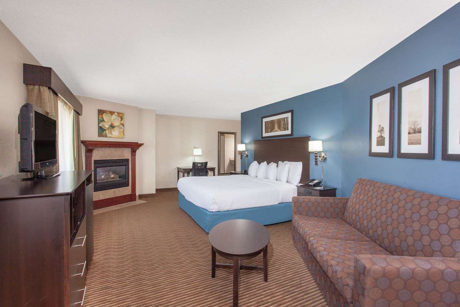 AmericInn by Wyndham Mankato Event Center 14/55