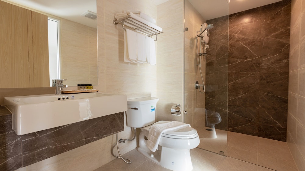 B2 Don Mueang Premier Hotel 19/20