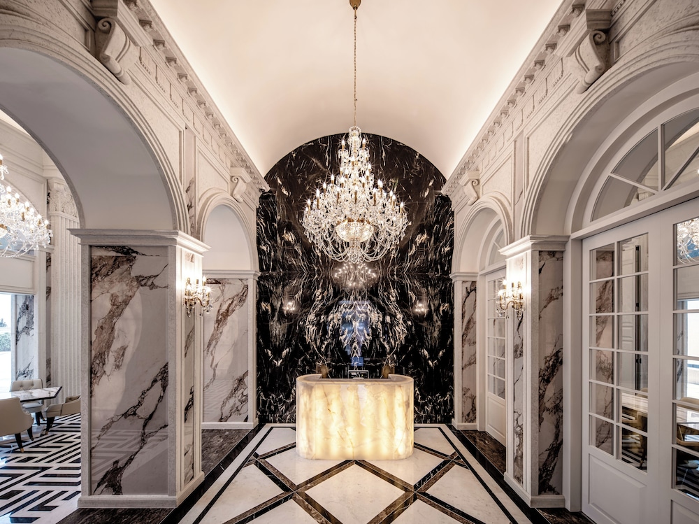 The Siena Resort 11/50
