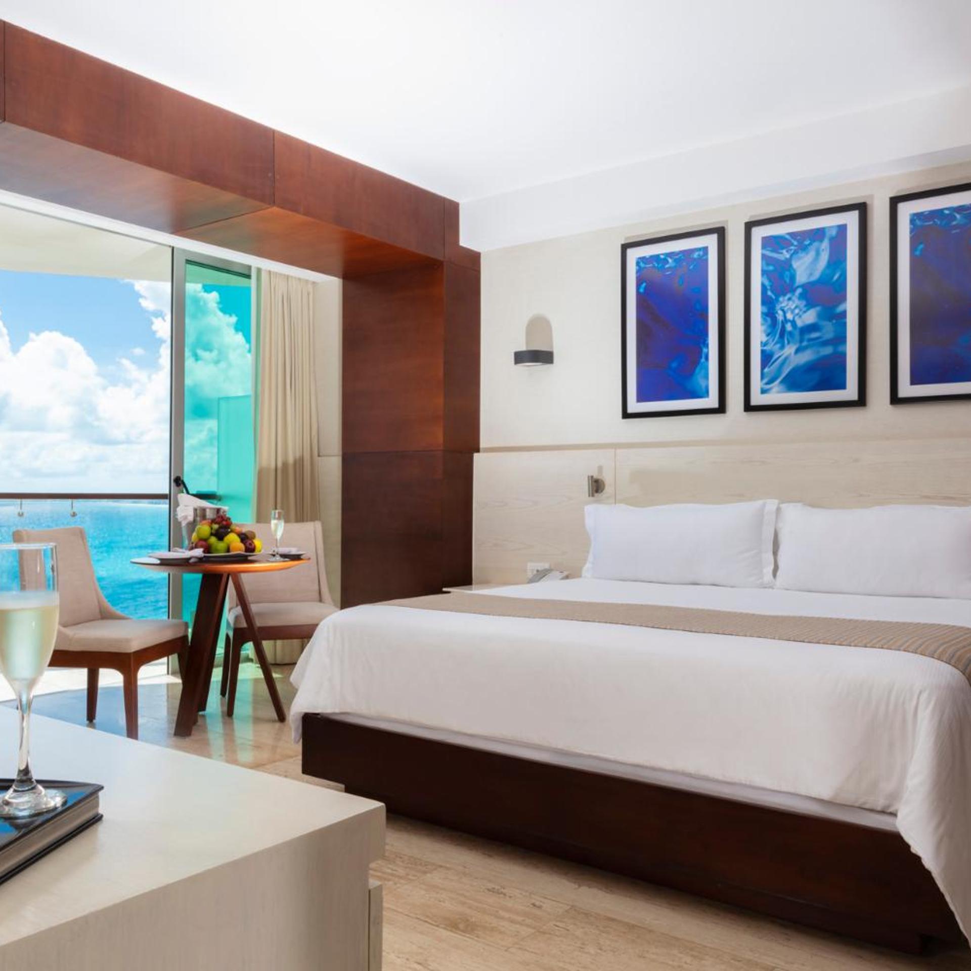 Altitude, Master, Suite, Ocean Front