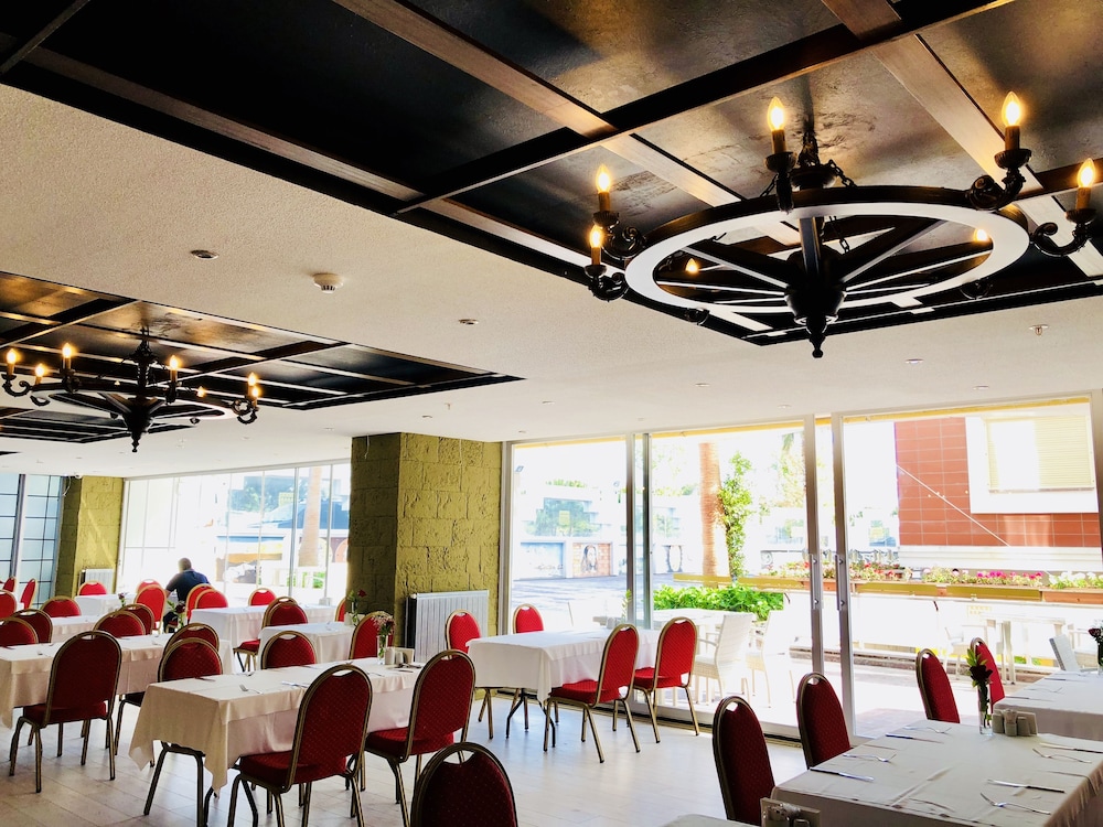 Grand Amios Hotel 21/32