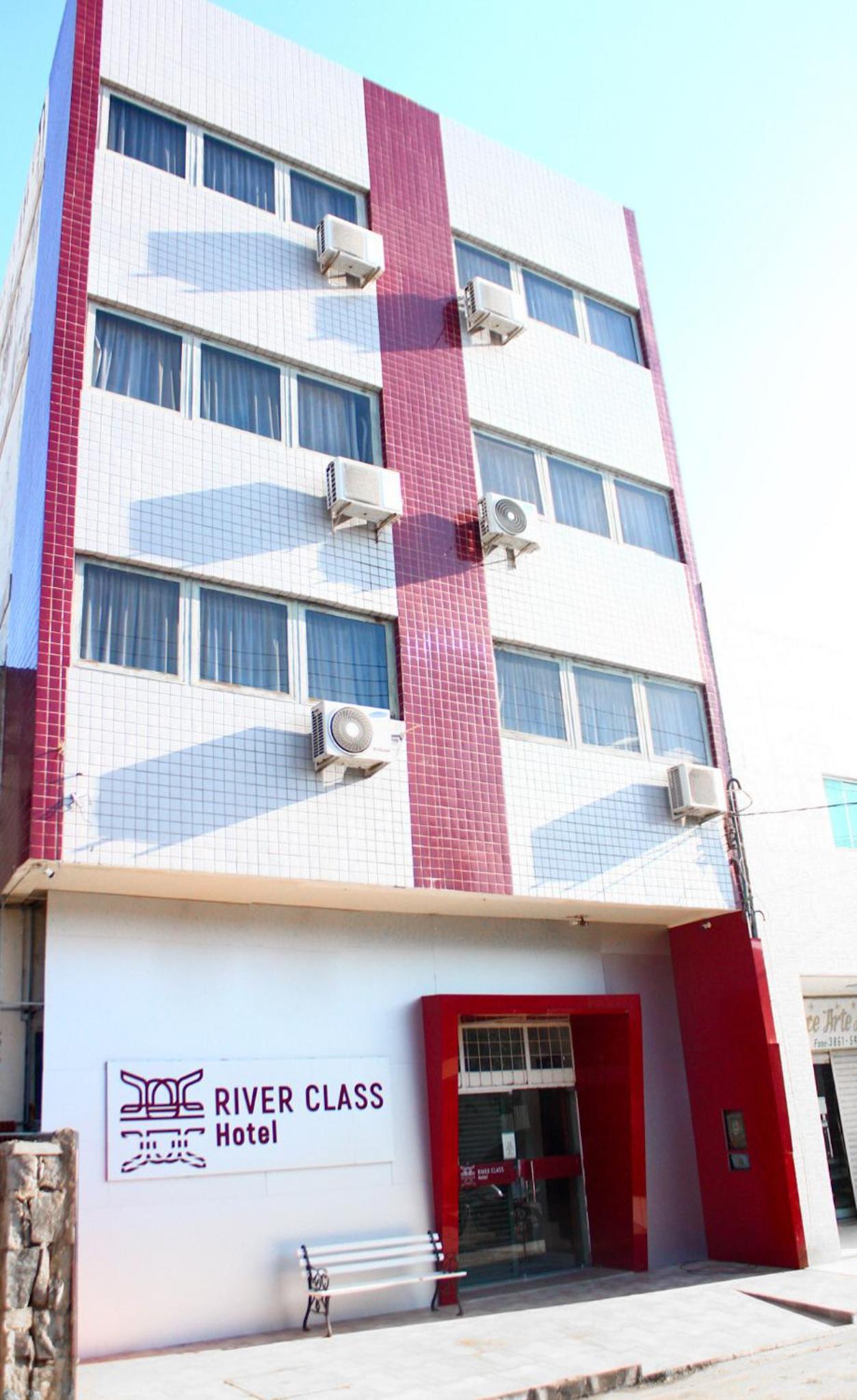 River Class Hotel 2/50
