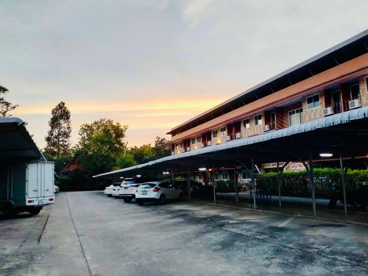 Baan Bangrak Residence 59/63