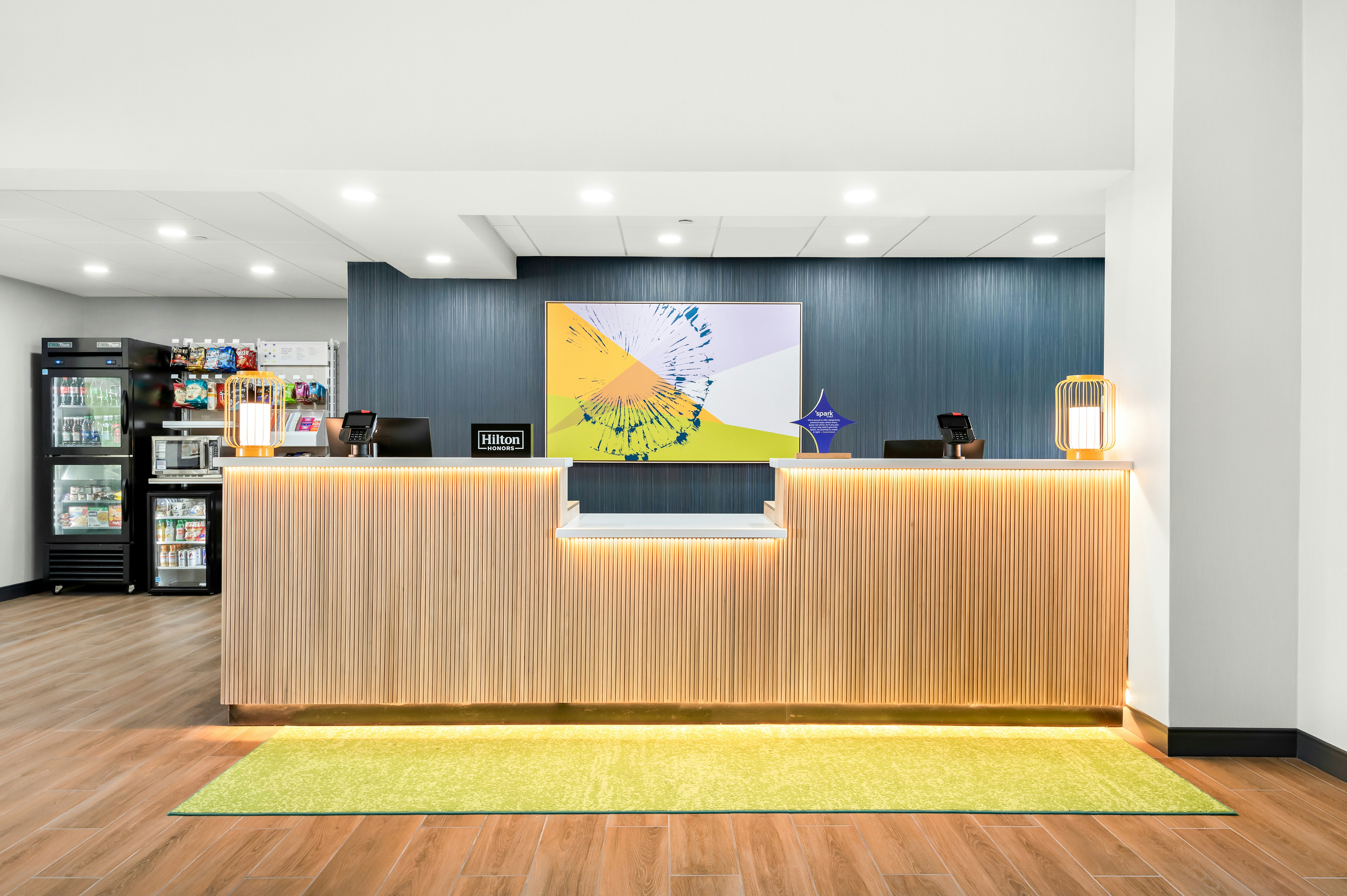 Spark by Hilton Lancaster Dutch Country 5/36