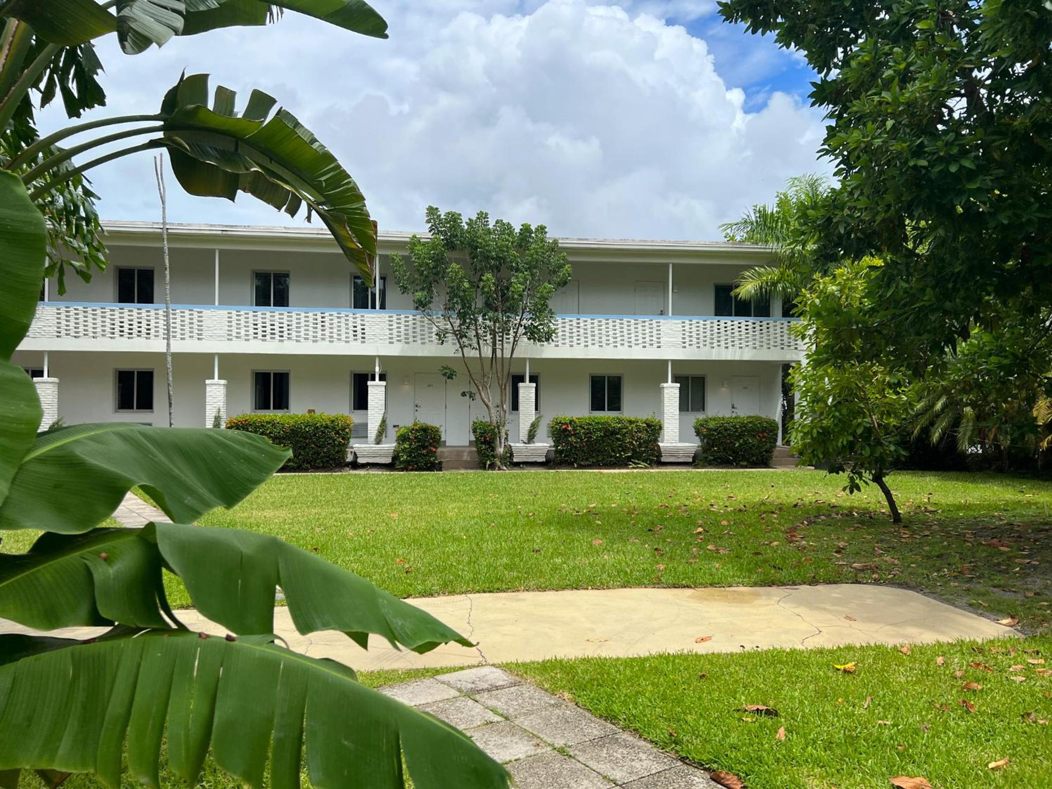 Beach Gardens A North Beach Village Resort Hotel 95/100
