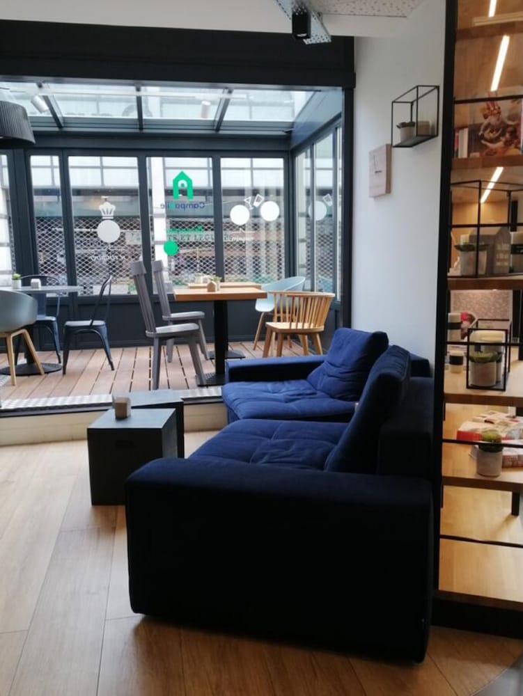 Campanile Paris Clichy Centre 49/63