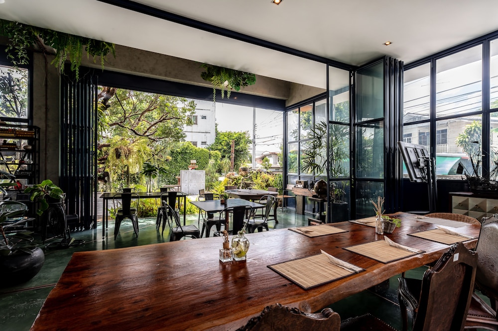 The Wood Hotel 43/50