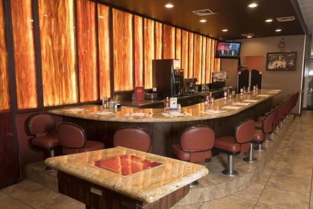 Skyline Hotel & Casino 18/29