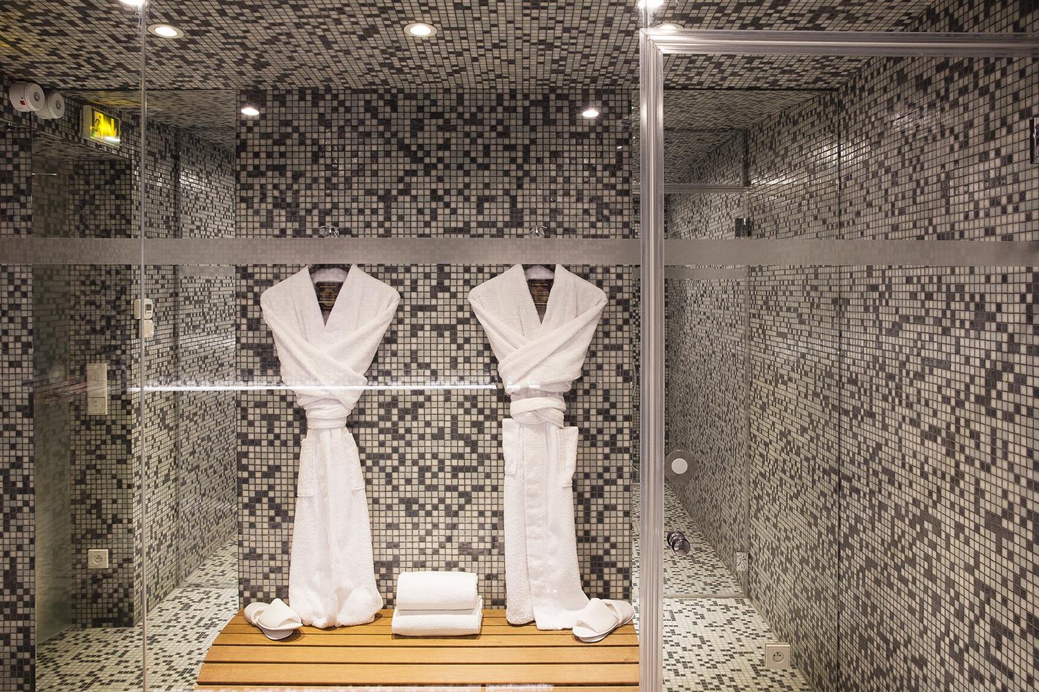 Best Western Quartier Latin Pantheon 25/25