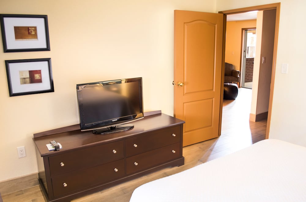 Wyndham Garden Mcallen At La Plaza Mall 52/61