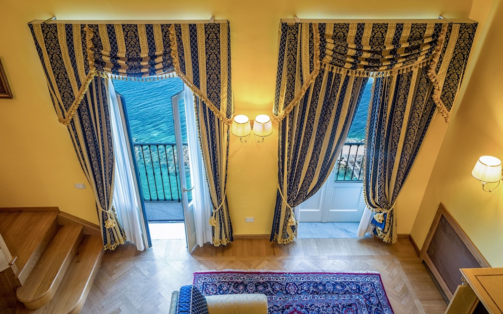 Imperial Hotel Tramontano 25/39
