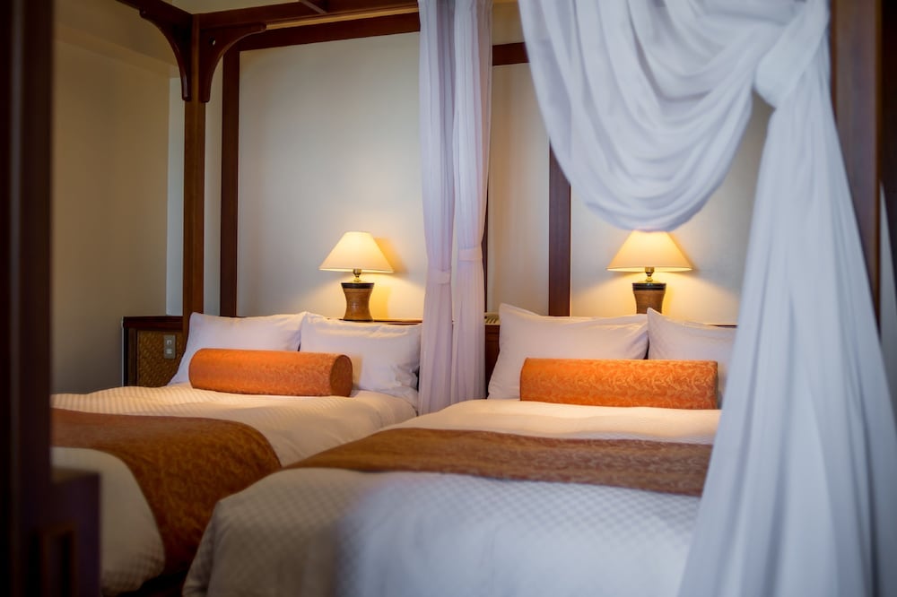 Kanucha Bay Hotels and Villas 17/80