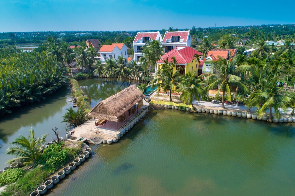 Ferry Homestay 29/50