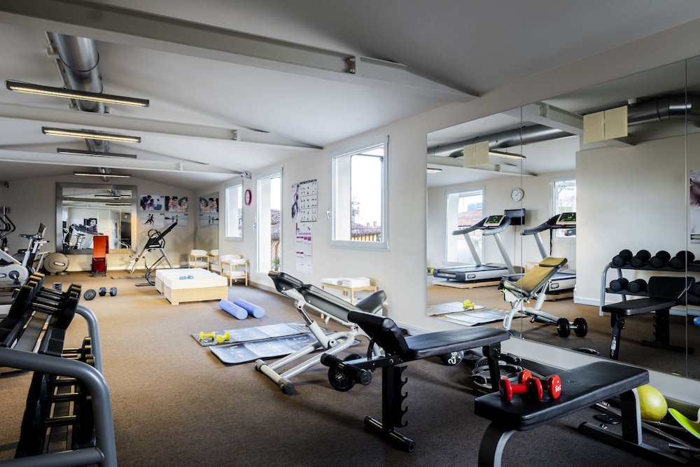 Hotel Accademia Verona 42/80