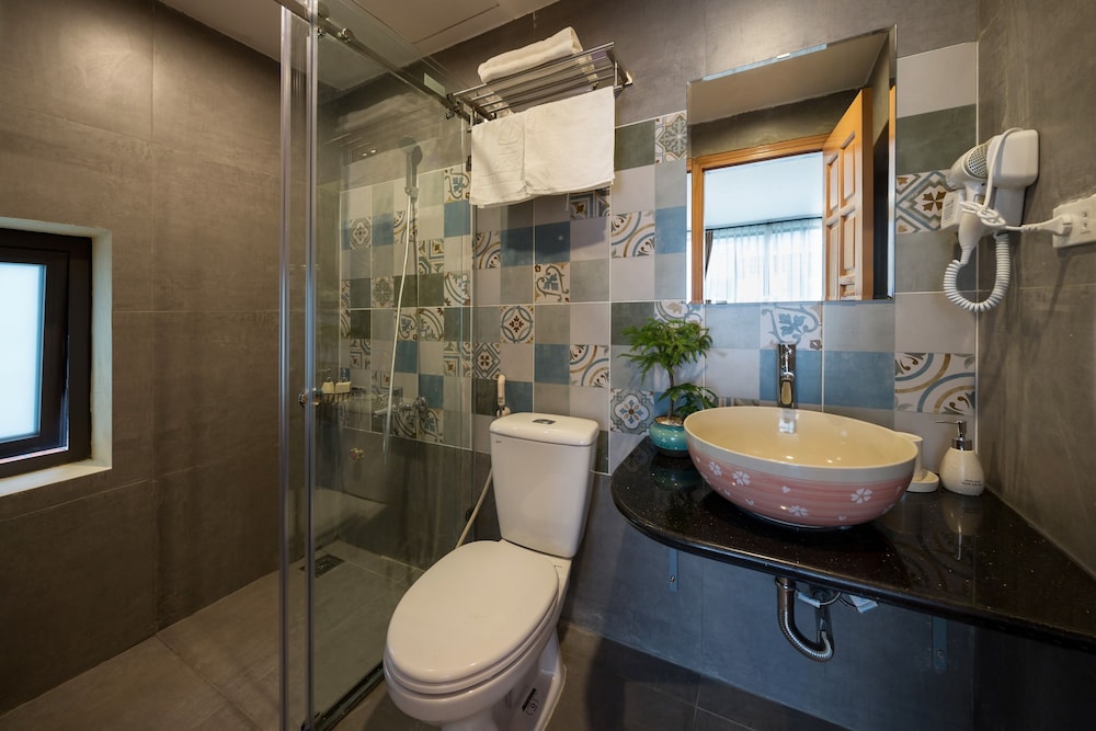 Centraltique Downtown Living 44/47