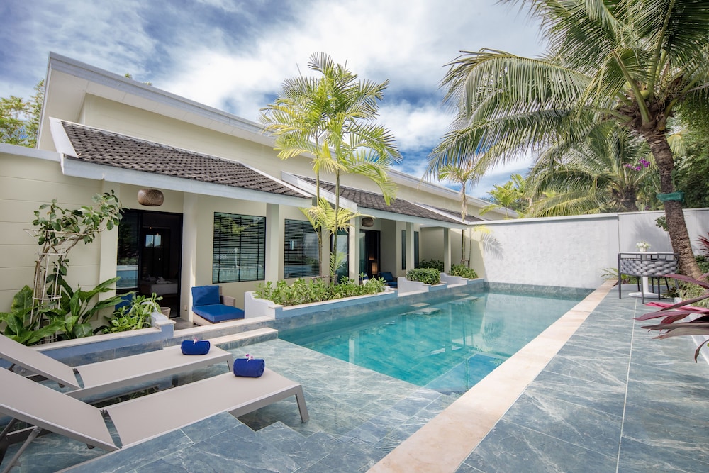 Craft Resort & Villas 62/69