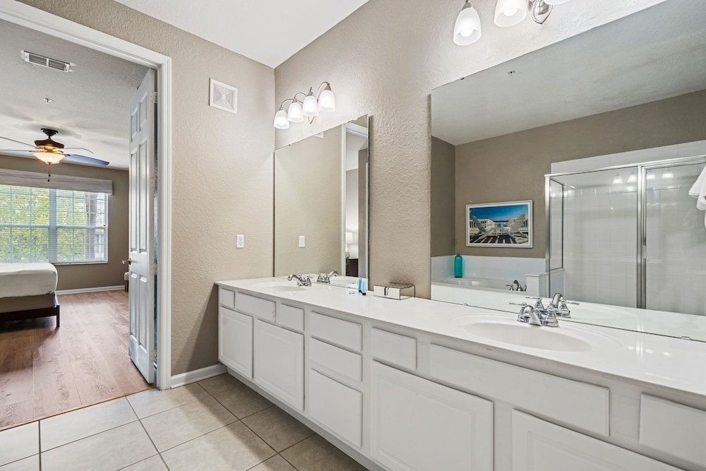 Orlando Resort Rentals near Universal 4/50