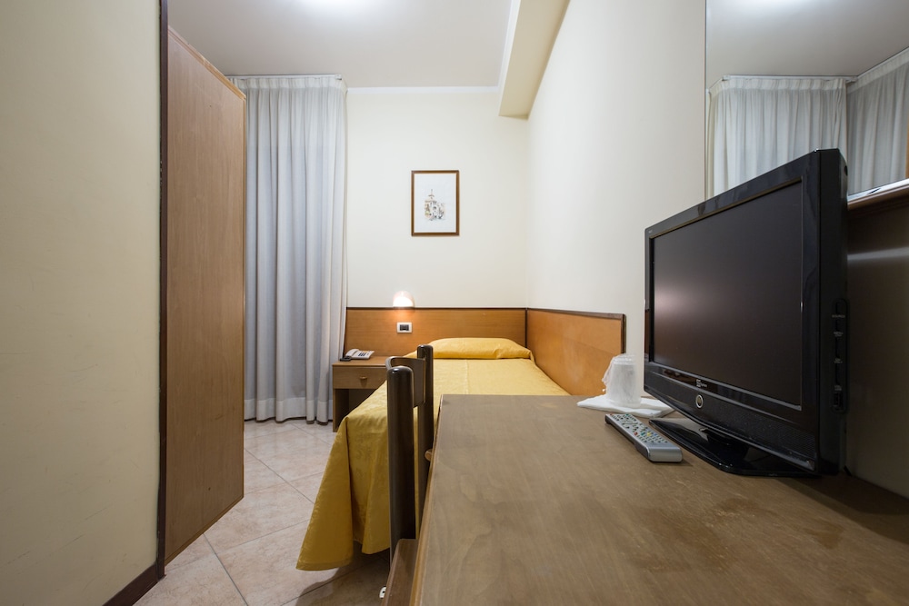 U-Visionary Venezia Hotel 28/50