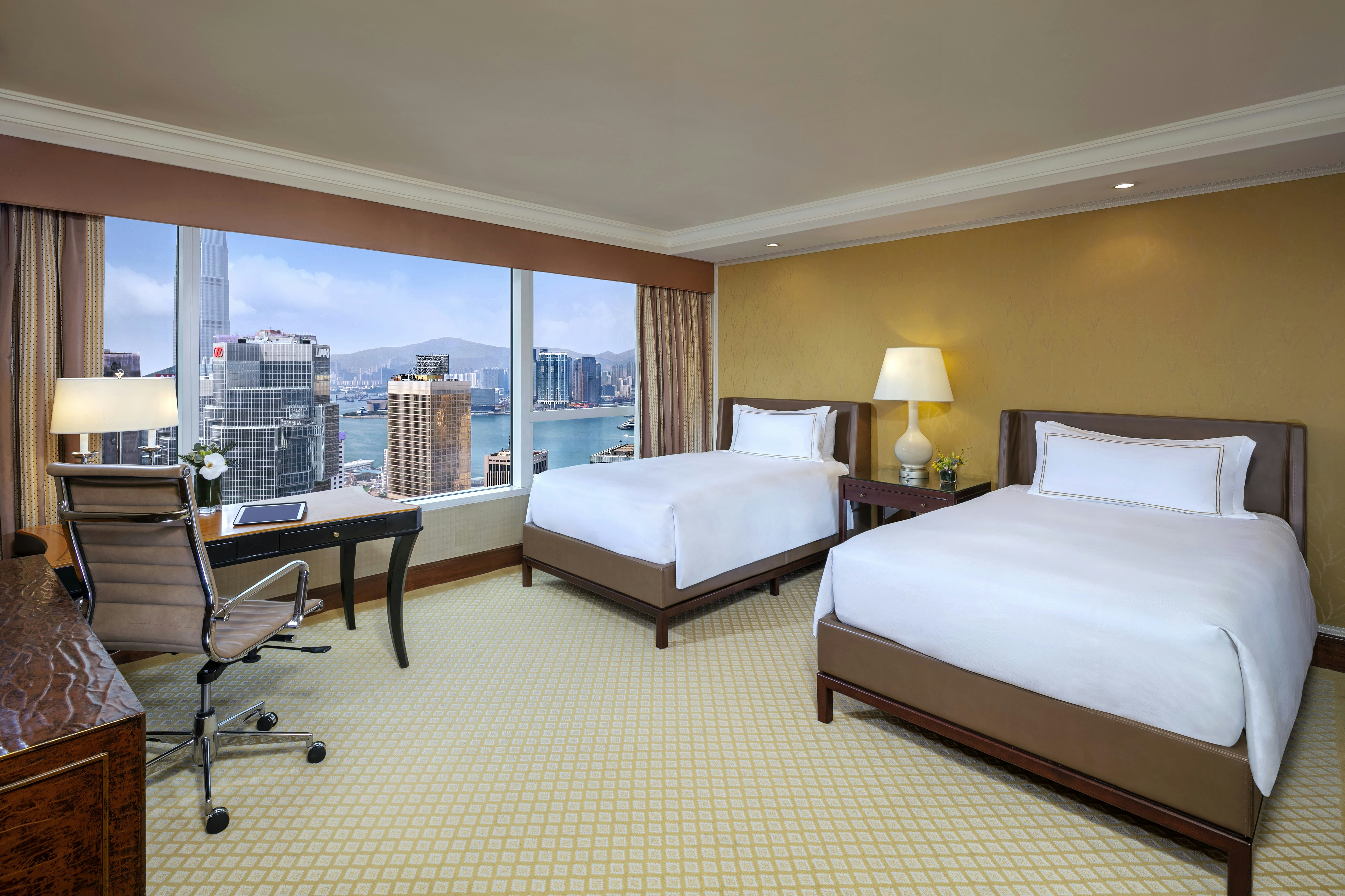 Conrad Hong Kong 11/74