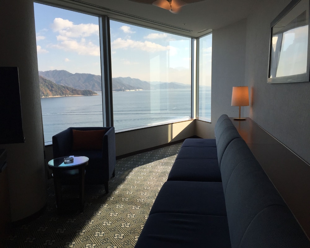 Grand Prince Hotel Hiroshima 38/73