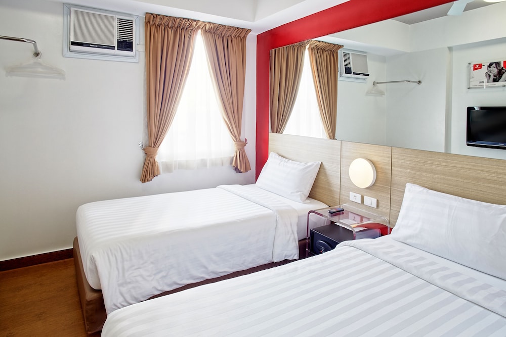 Red Planet Quezon City Timog 16/49