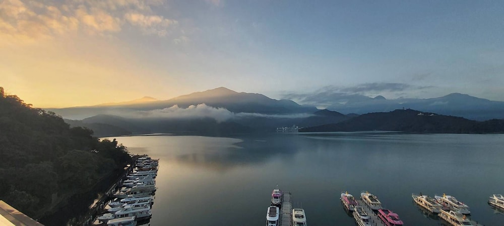 Sun Moon Lake Apollo Resort Hotel 28/40