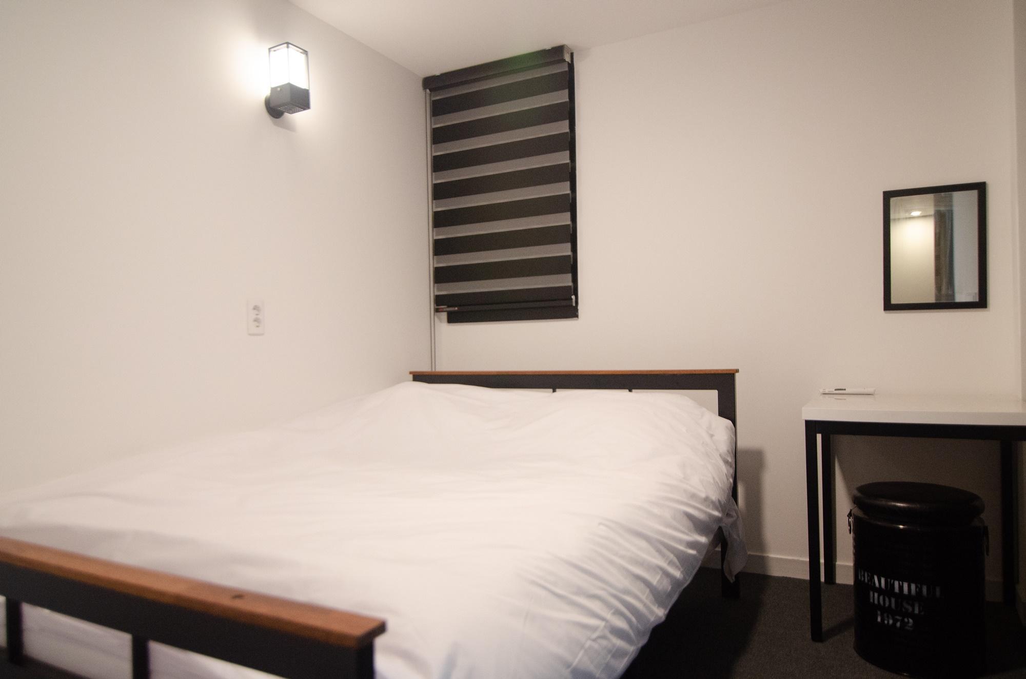 Deluxe, Single, Double Bed