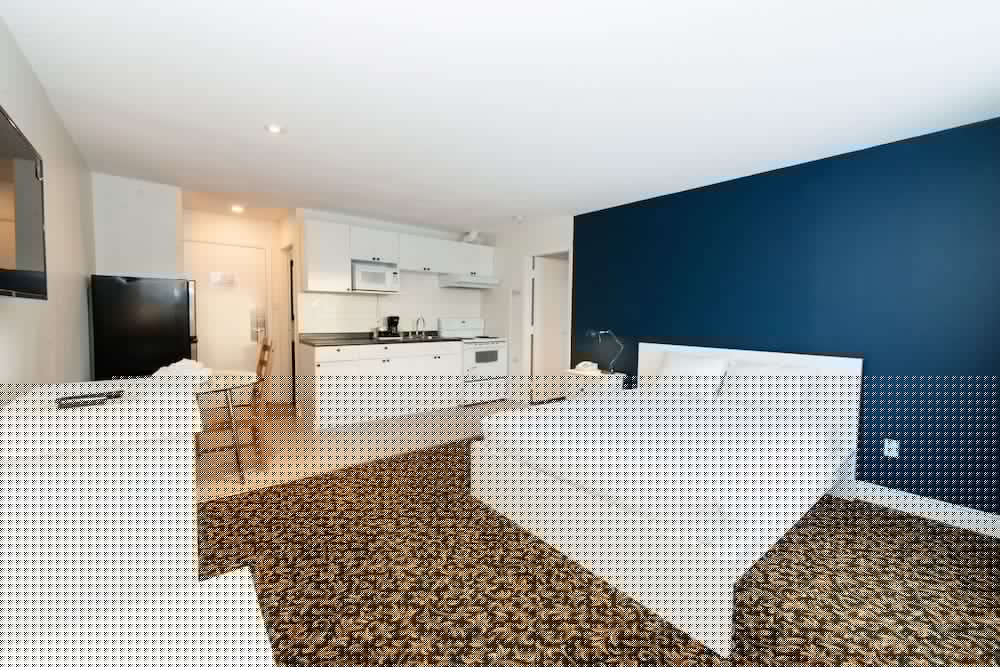 Cloud 9 Inn 13/72