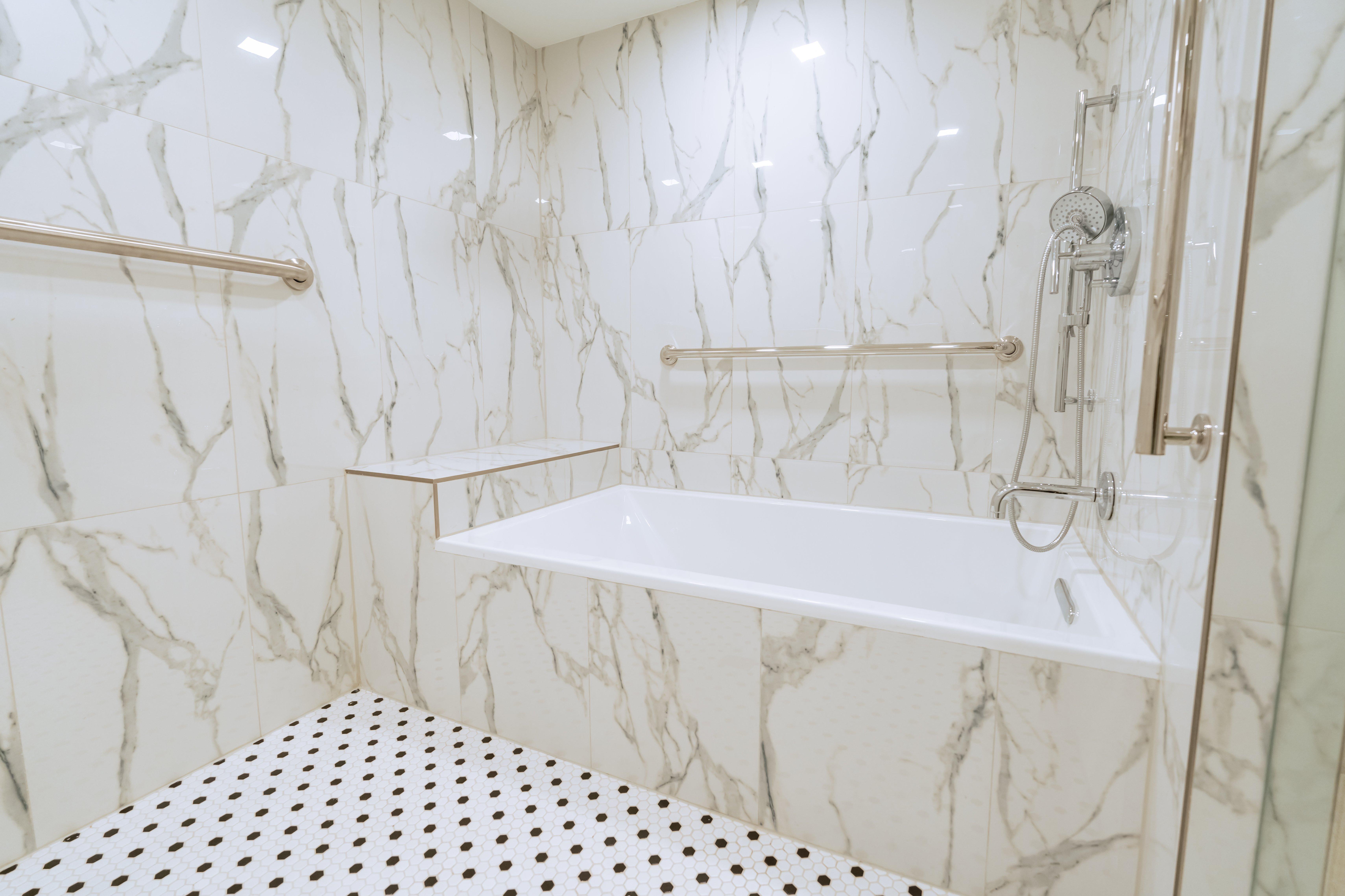 Suite, 2 Queen Beds, Bath and Shower, Sofa, Holiday Inn Express Hotels Suites Cocoa Beach 4/4