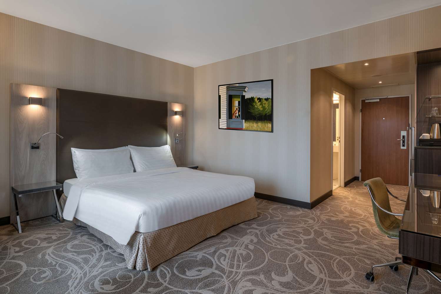 Deluxe, Executive, King Bed