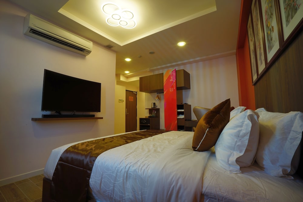 Five6 Hotel Splendour 43/75