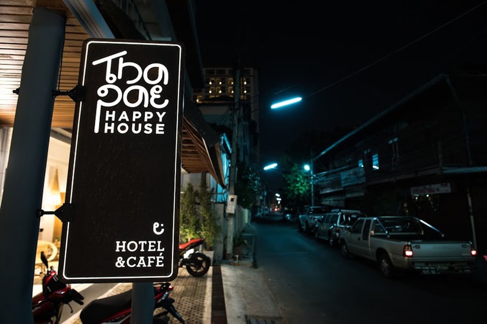 Thapae Happy House 3/32