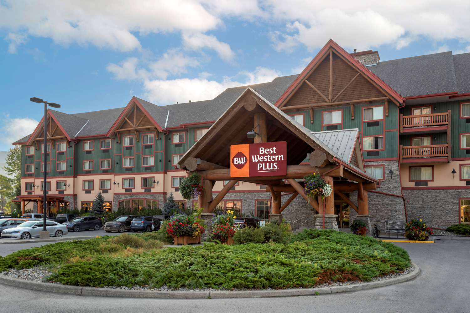 Best Western Plus Fernie Mountain Lodge 1/10
