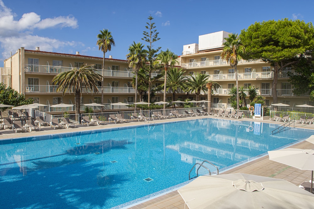 Club Hotel Aguamarina in ES MERCADAL