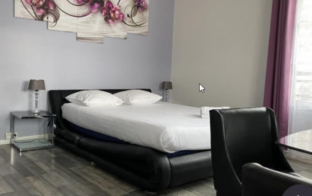 Logis Hotel Du Cirque 17/73