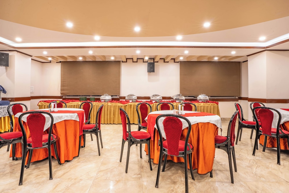 Jai Hotels 46/50