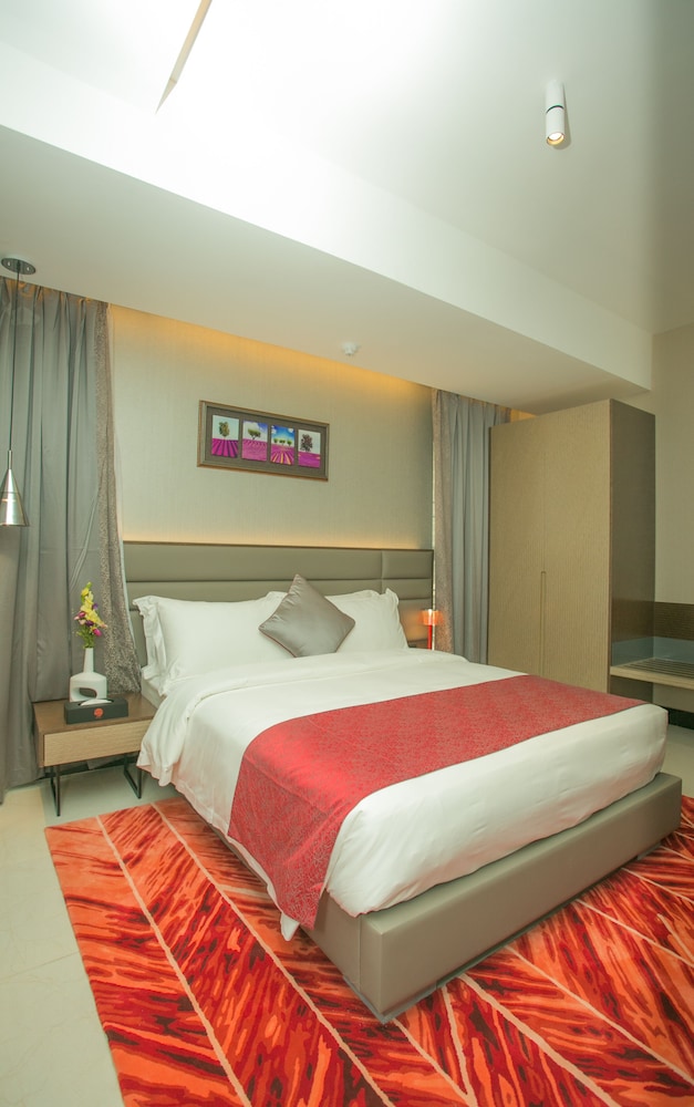 Hotel Omni Residency 13/51