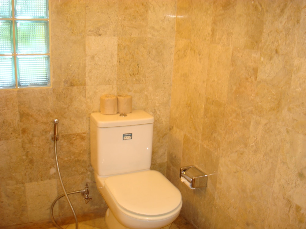 Aniniraka Resort And Spa 57/63