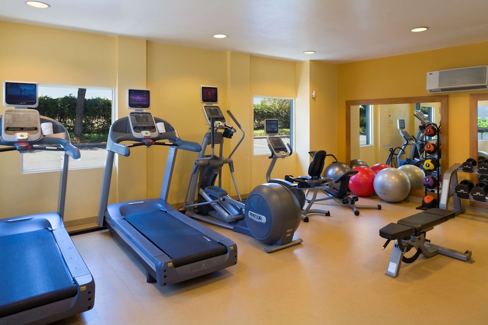 Embassy Suites by Hilton Anaheim North 30/71
