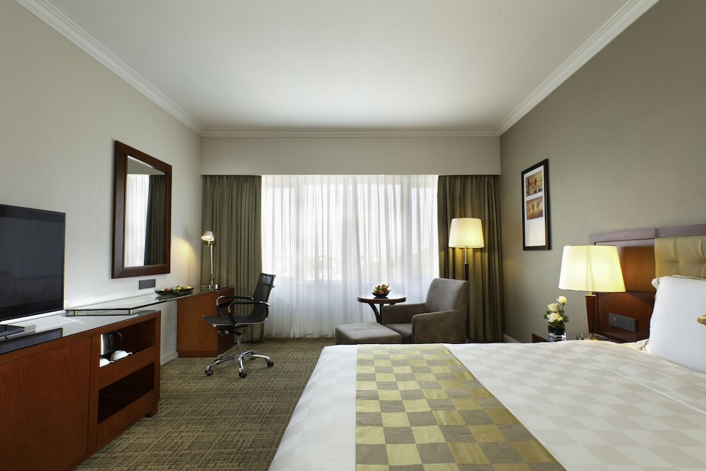 Equatorial Ho Chi Minh City 13/33