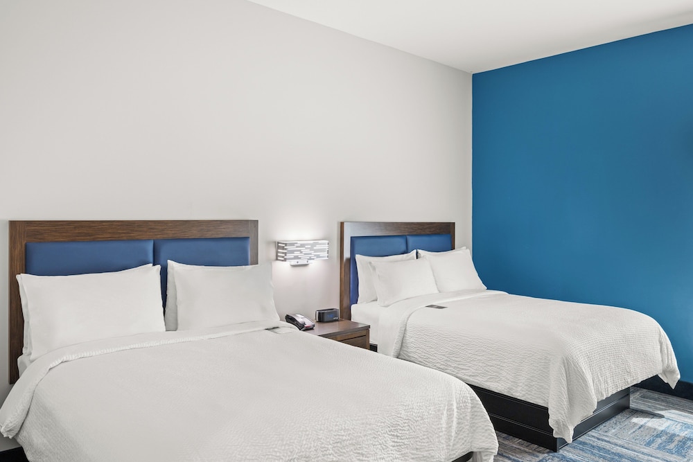 غرفة قياسية بسرير فردي، Holiday Inn Express Asheville Woodfin an IHG Hotel 3/10