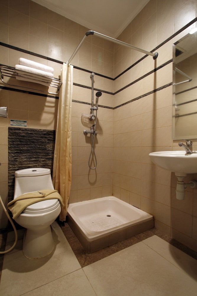 Emersia Malioboro Hotel 40/42