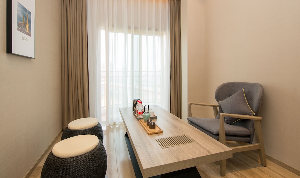 Atour Hotel (Chongqing Hongyadong Riverside) 31/36