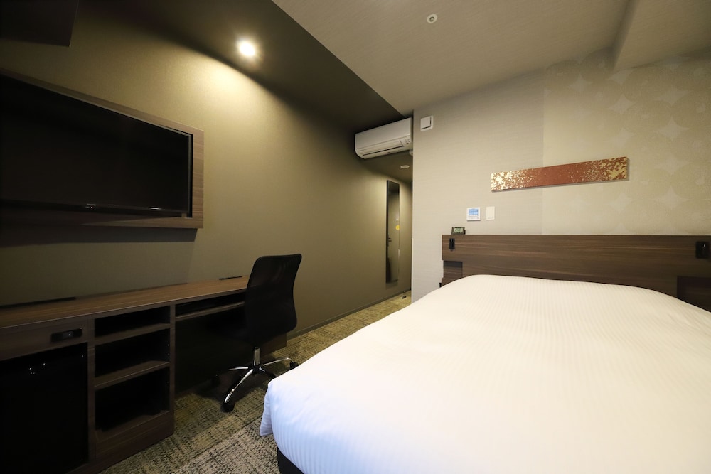 SUPERIOR, DOUBLE BED