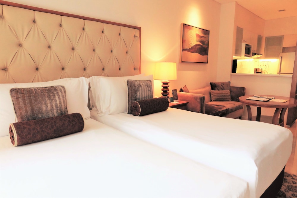 Joy Nostalg Hotel and Suites Manila 6/50